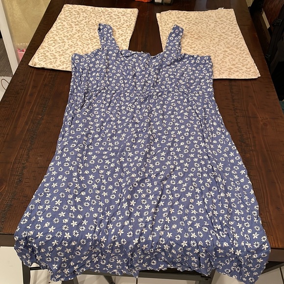 Free Assembly Dress - Picture 9 of 9